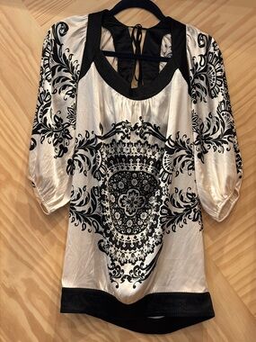 Be Be Black & cream Printed Women's Blouse